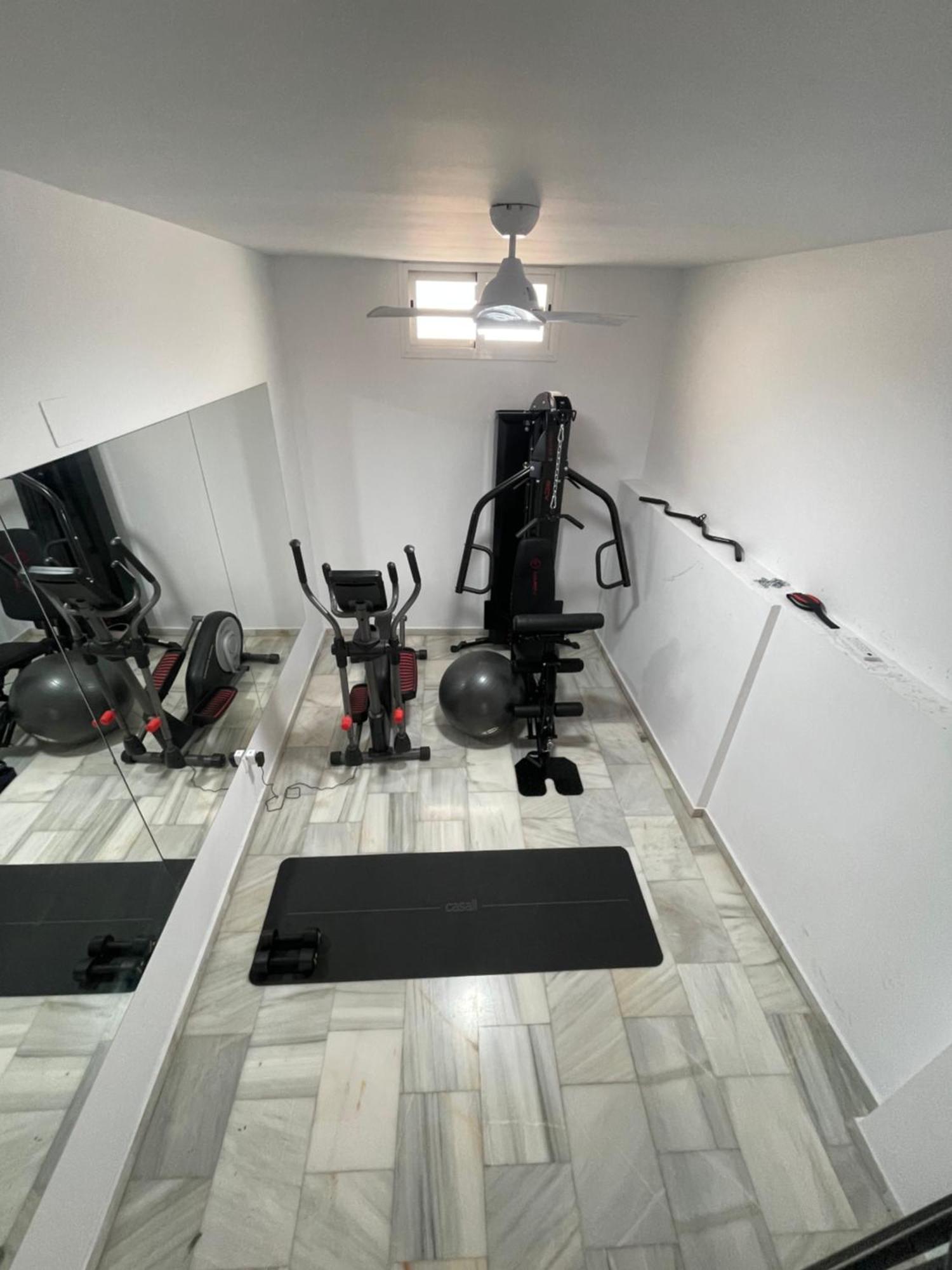 Historical Centre! Private Terrace & Gym-Near Public Parking Apartman Málaga Kültér fotó